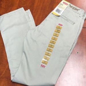 Boys Levi’s jeans